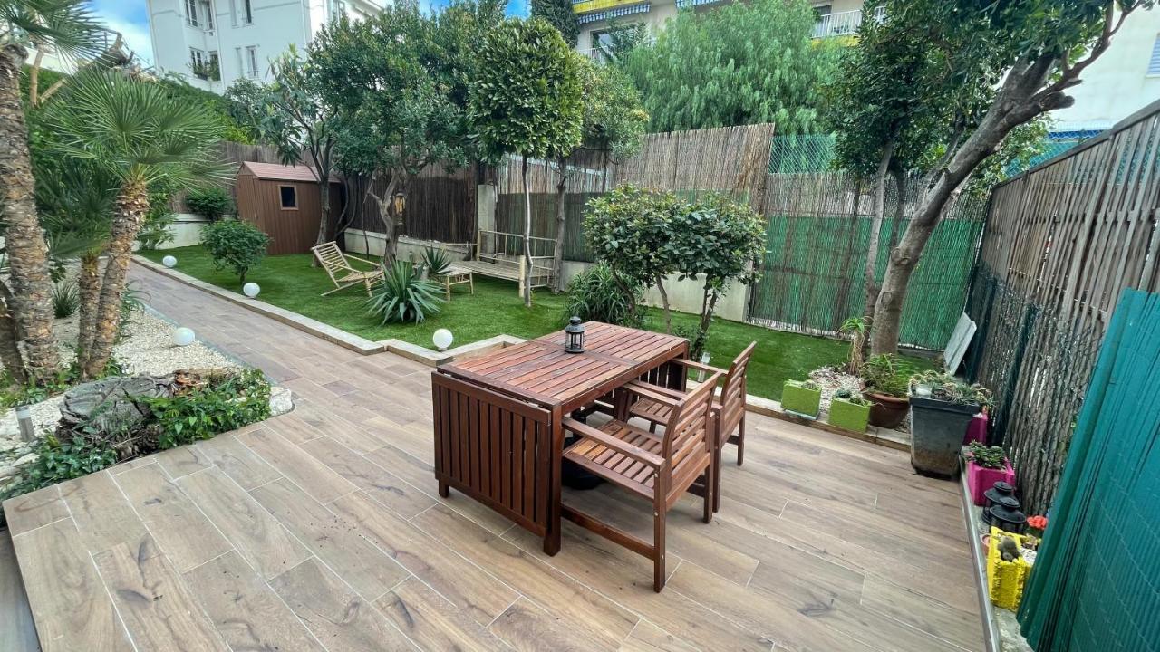 Le Jardin Du Port Lägenhet Nice Exteriör bild